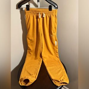 Nike Dri-Fit Swoosh Fly